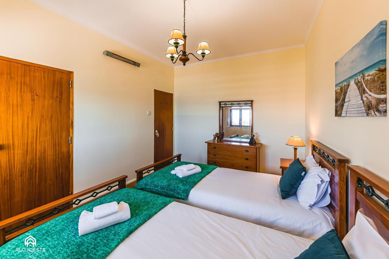 Casa A Beira Mar - Countryhouse With Ocean View Sao Pedro da Cadeira Екстер'єр фото