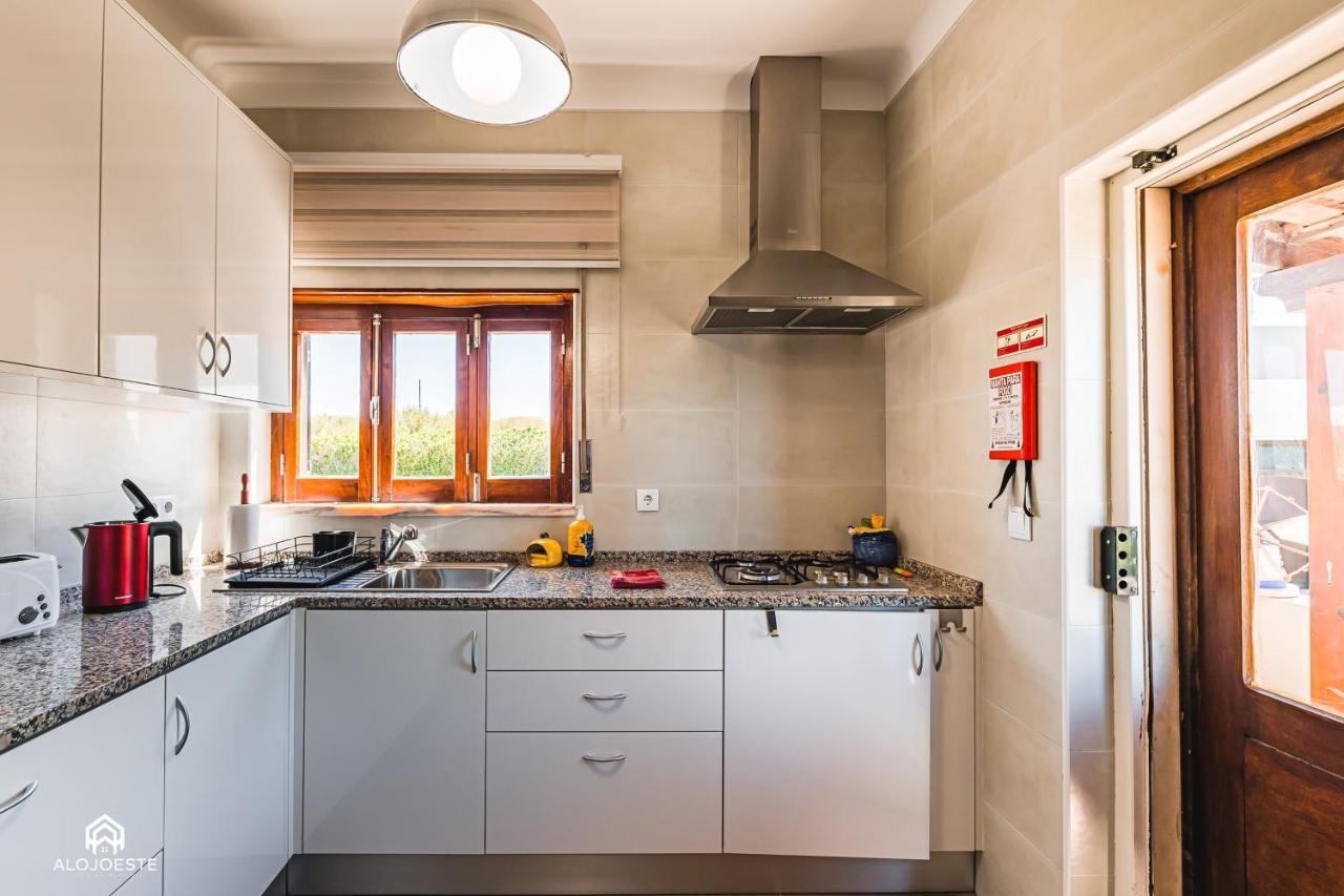 Casa A Beira Mar - Countryhouse With Ocean View Sao Pedro da Cadeira Екстер'єр фото